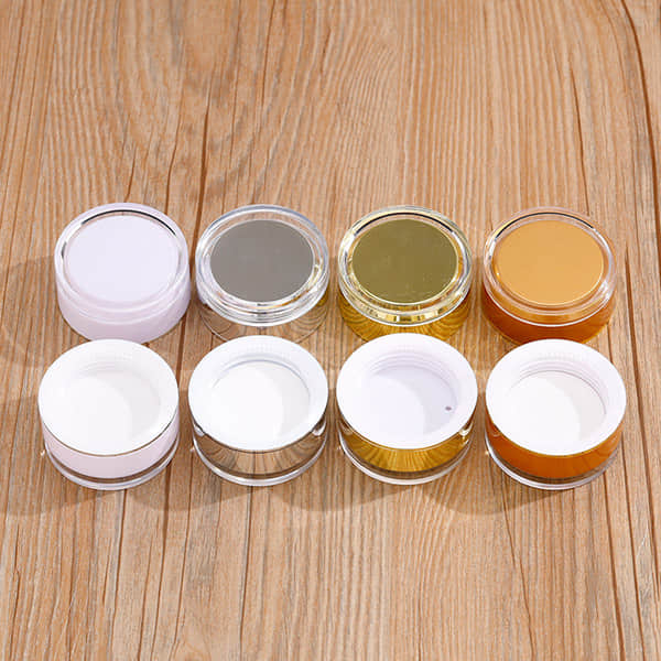Wholesale cosmetic bottles